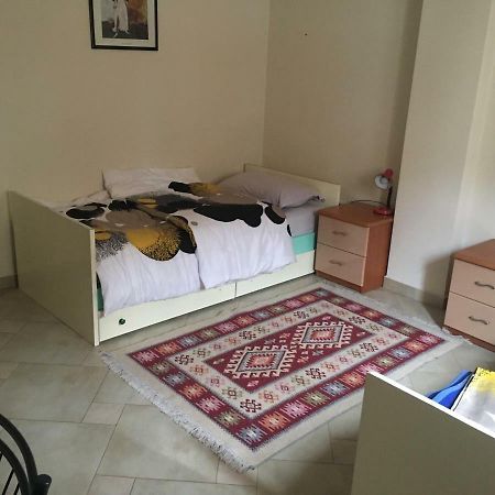 Nina Guest House Τίρανα Εξωτερικό φωτογραφία