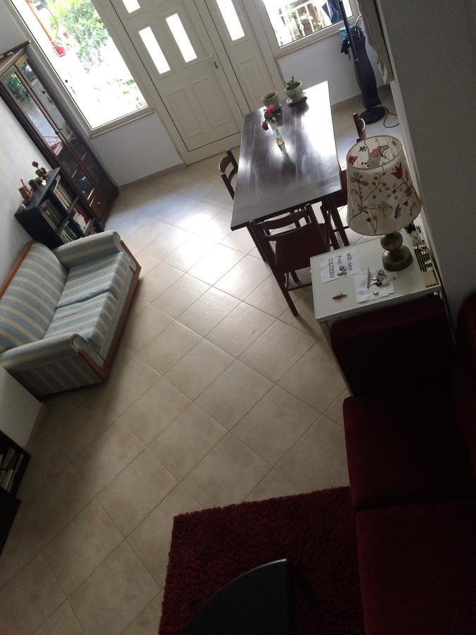 Nina Guest House Τίρανα Εξωτερικό φωτογραφία